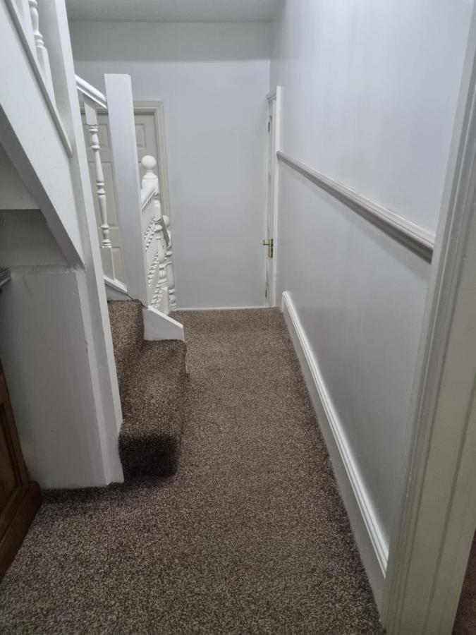 Private Luxury Double Room In Кардиф Екстериор снимка