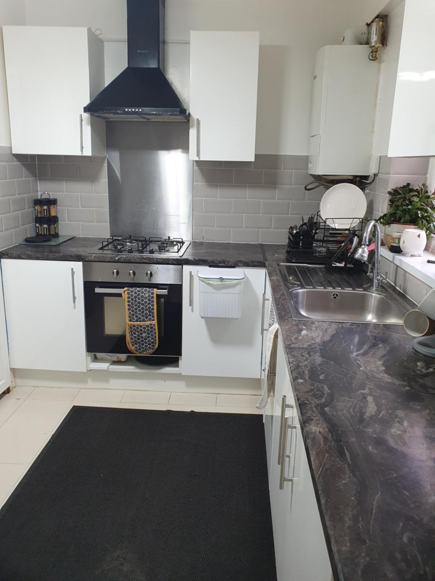 Private Luxury Double Room In Кардиф Екстериор снимка