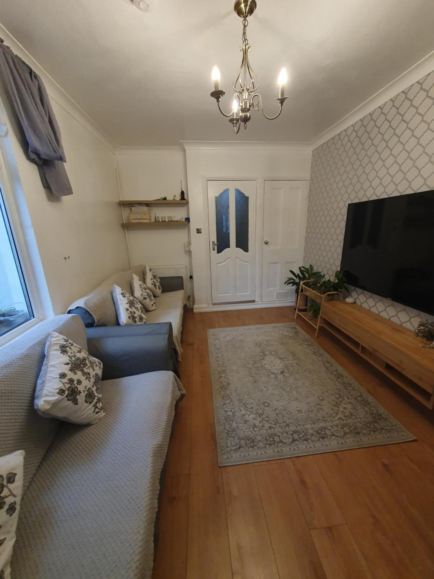Private Luxury Double Room In Кардиф Екстериор снимка